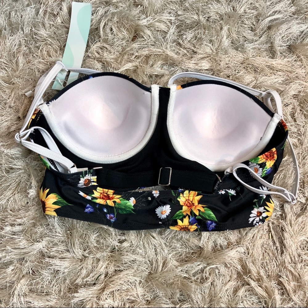 NWT ‘Pin-Up’ 2 Piece Swimsuit - Picture 6 of 9